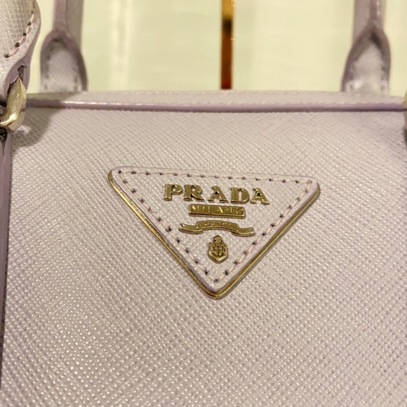 Authentic Prada saffiano top handle bag in lilac - Picture 3 of 16